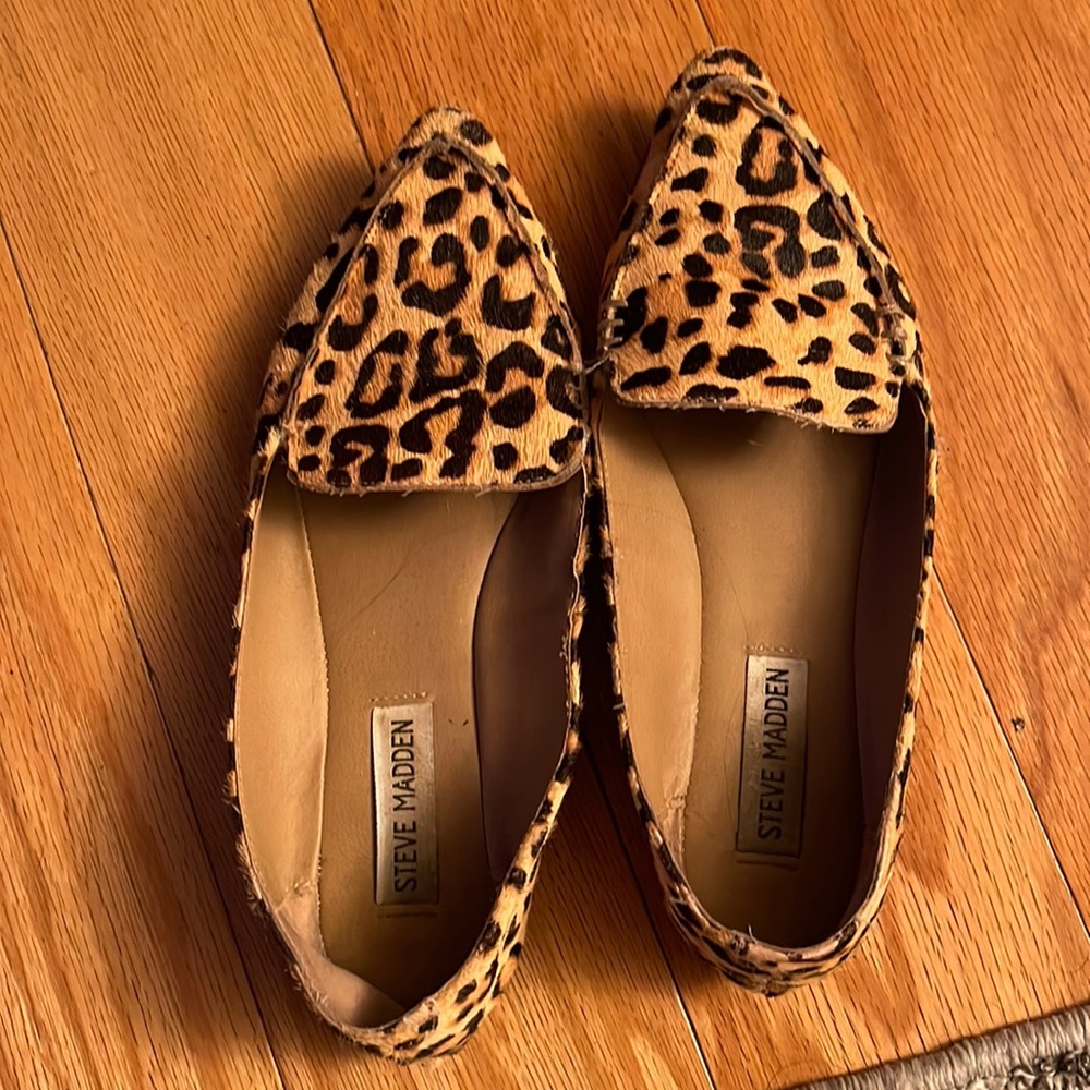 Steve Madden leopard flats